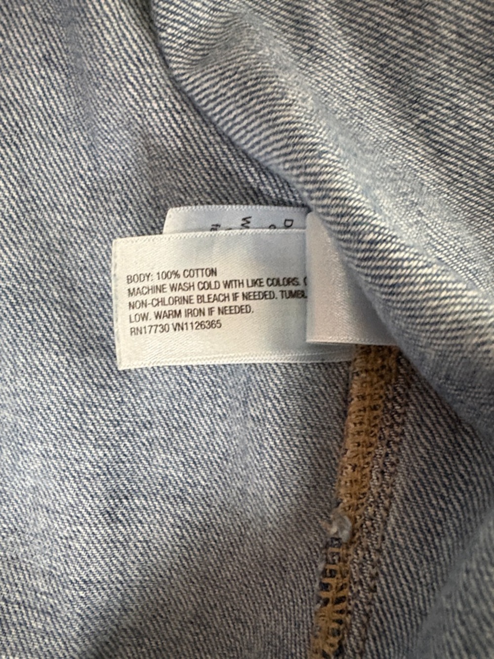 Universal Thread Oversized Chambray Work Shirt - Picture 6 of 7